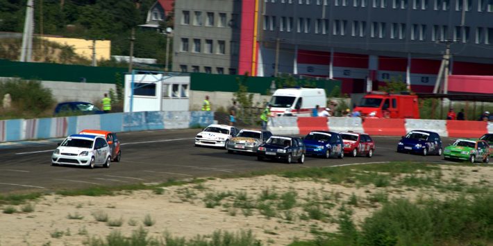 Чемпионат Украины по кольцевым гонкам: новые баталии