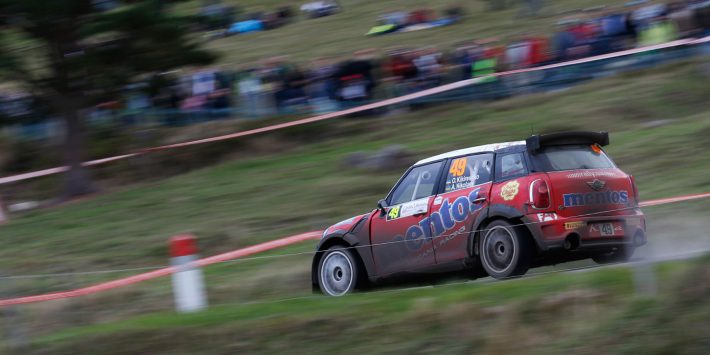 Асфальтовые испытания для Mentos Ascania Racing