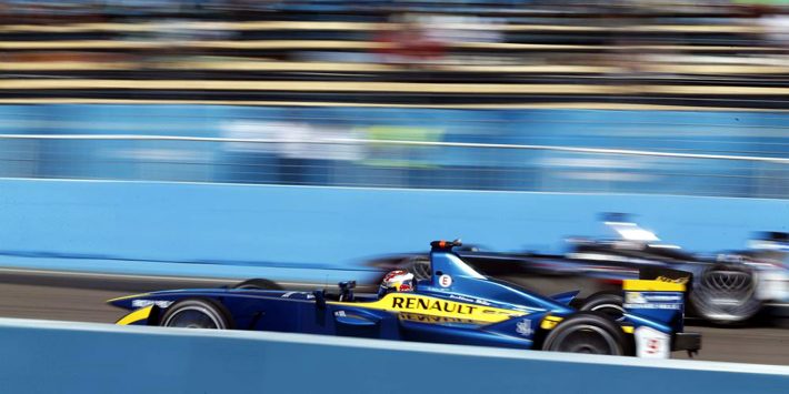 Уругвайский триумф Renault