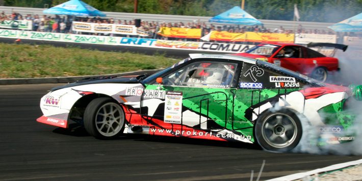 Запрошуємо на віртуальну демонстрацію «Sim Drift Racing»