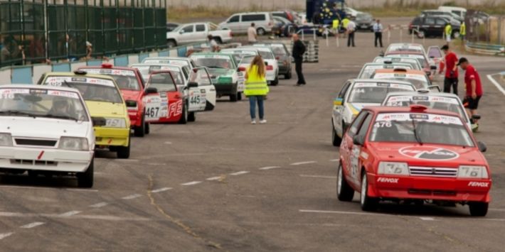 На “Чайке” стартует Чемпионат Украины по кольцевым автогонкам
